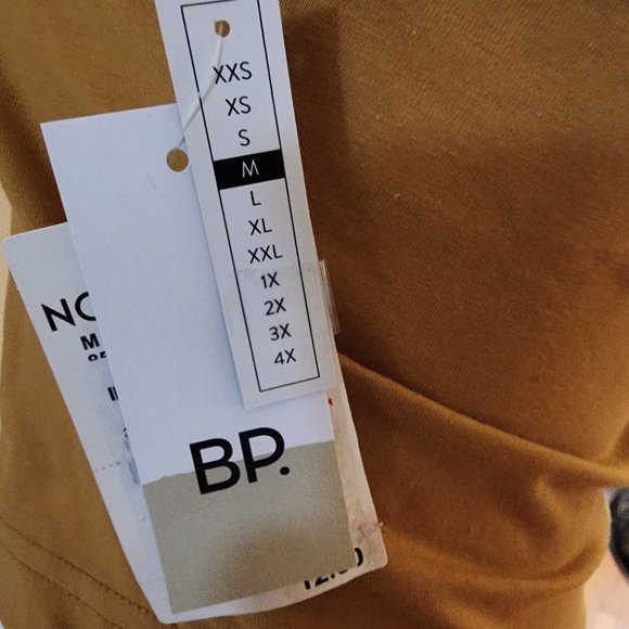 BP Strap Shoulder Crop To - Tan - Size M NWT - Picture 3 of 3